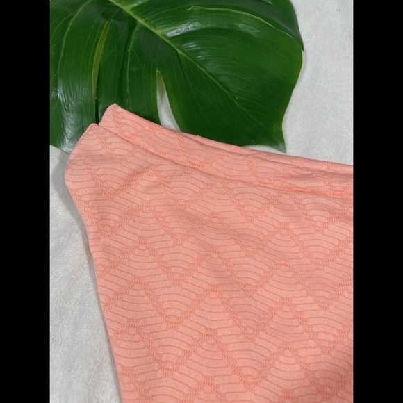 NEW Becca Chevron French Cut Bikini Bottoms in Salmon Pink [‎ Medium ] - Picture 12 of 12